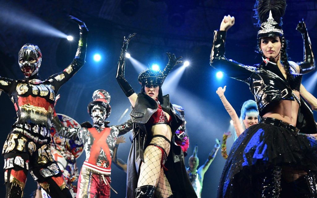 Make Waves: Discover Swimming’s Joint-Friendly Full-Body Workout Benefits